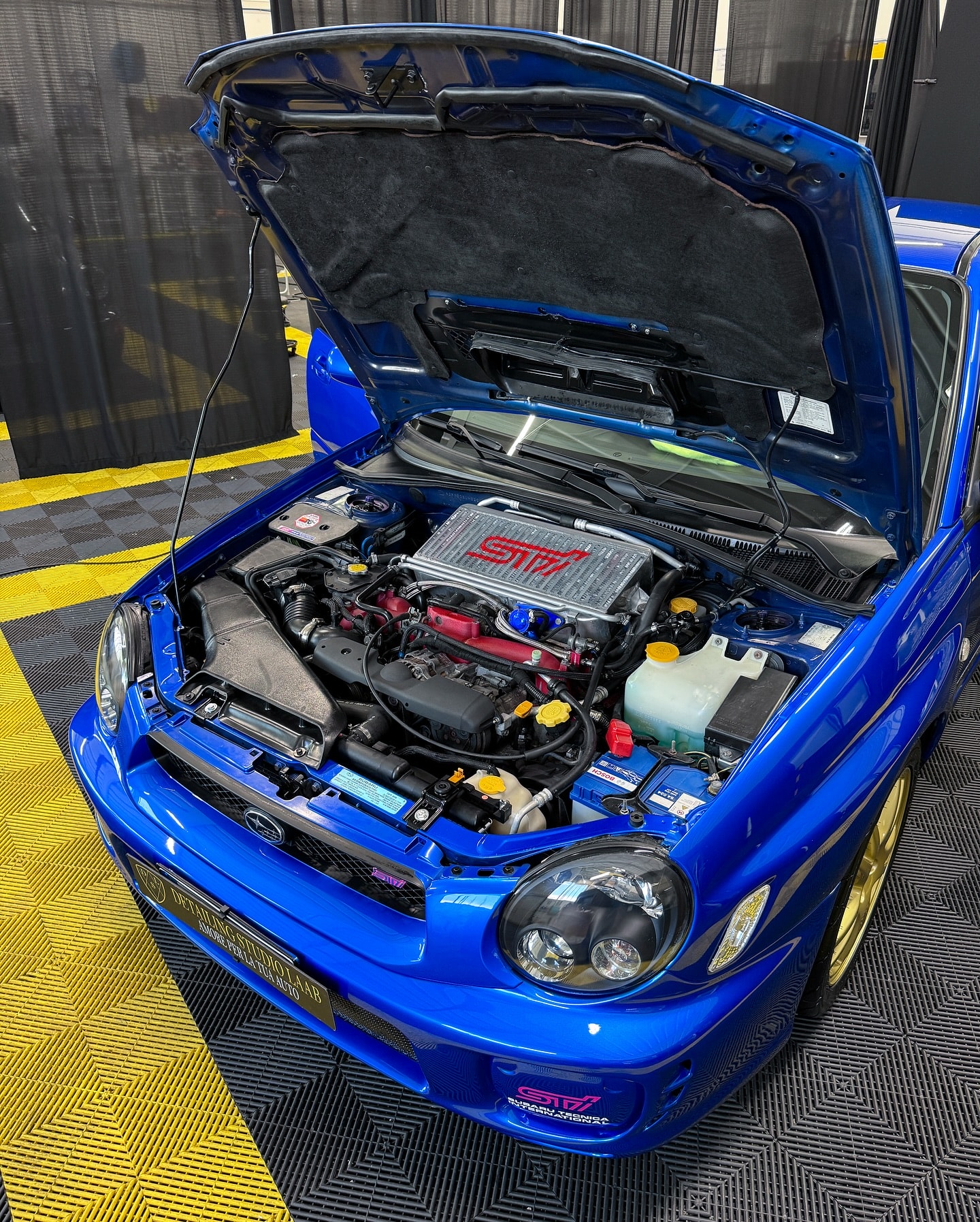Subaru STI - Vano motore
